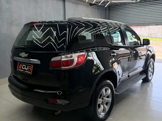 CHEVROLET-TRAILBLAZER-2.8 LTZ 4X4 16V TURBO DIESEL 4P AUTOMÁTICO CHEVROLET-TRAILBLAZER-2013
