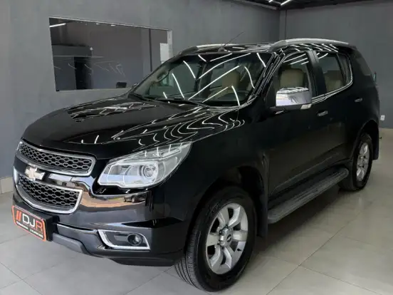 CHEVROLET-TRAILBLAZER-2.8 LTZ 4X4 16V TURBO DIESEL 4P AUTOMÁTICO CHEVROLET-TRAILBLAZER-2013