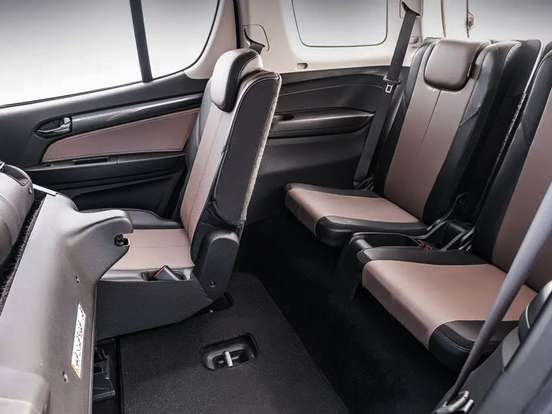 CHEVROLET-TRAILBLAZER-2025