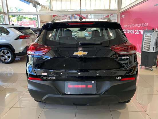 CHEVROLET-TRACKER-2022