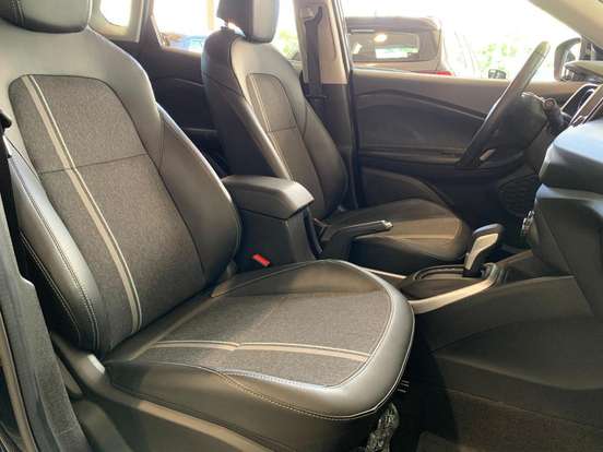 CHEVROLET-TRACKER-2022