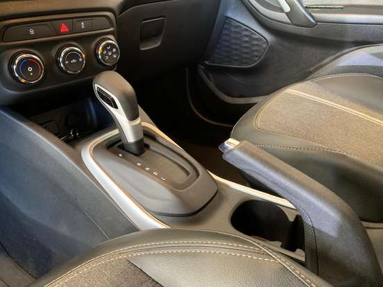 CHEVROLET-TRACKER-2022