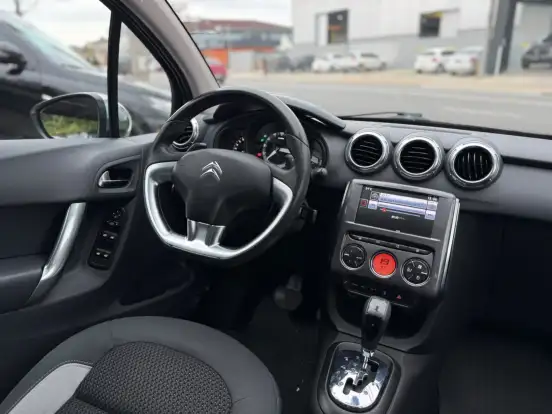 CITROËN-C3-1.6 EXCLUSIVE 16V FLEX 4P AUTOMÁTICO CITROËN-C3-2016