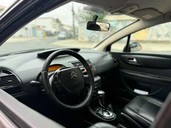 CITROËN-C4-2.0 GLX PALLAS 16V FLEX 4P AUTOMÁTICO CITROËN-C4-2009