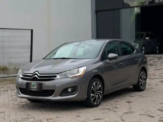 CITROËN-C4 LOUNGE-1.6 TENDANCE 16V TURBO FLEX 4P AUTOMÁTICO CITROËN-C4 LOUNGE-2014