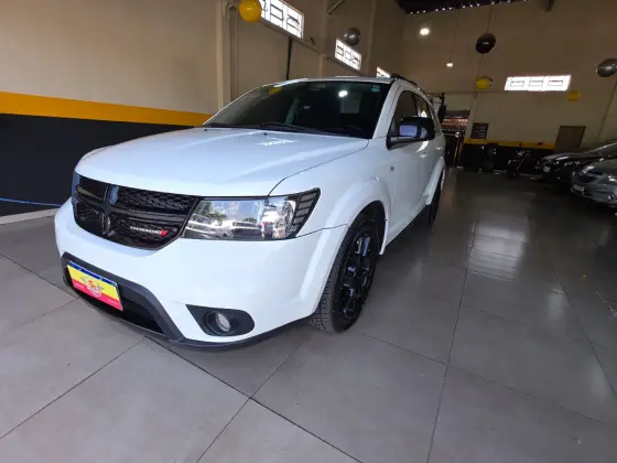 DODGE JOURNEY 3.6 RT V6 GASOLINA 4P AUTOMÁTICO