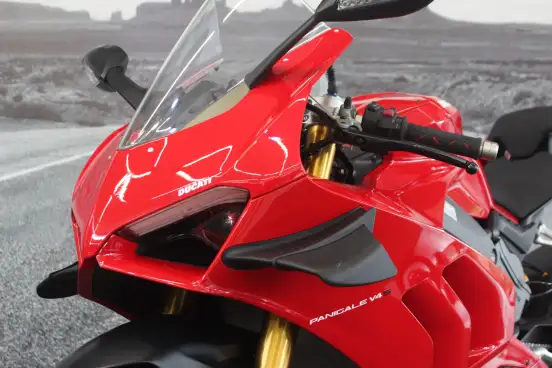 DUCATI-PANIGALE V4 S DUCATI-PANIGALE V4 S-2020