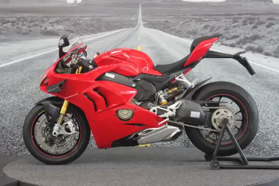 DUCATI-PANIGALE V4 S DUCATI-PANIGALE V4 S-2020