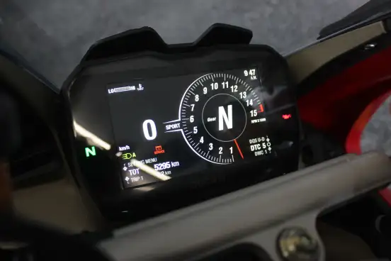 DUCATI-PANIGALE V4 S DUCATI-PANIGALE V4 S-2020