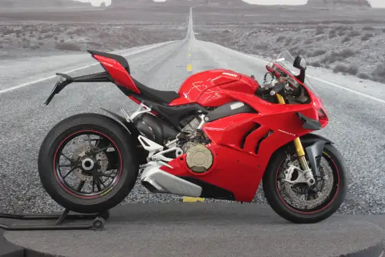 DUCATI-PANIGALE V4 S DUCATI-PANIGALE V4 S-2020
