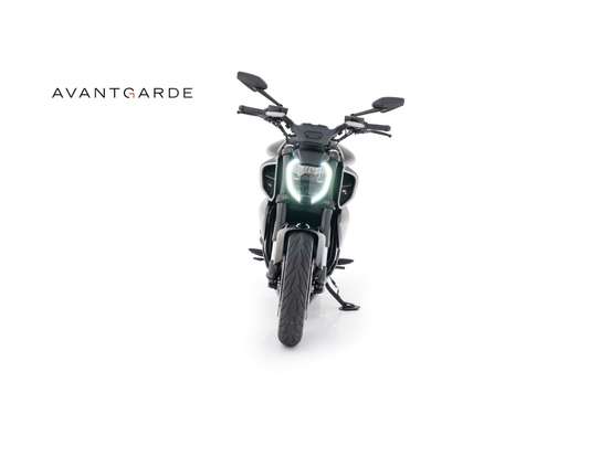 DUCATI-DIAVEL V4-2025