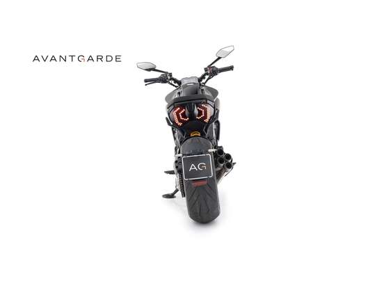 DUCATI-DIAVEL V4-2025