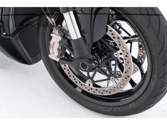 DUCATI-DIAVEL V4-2025