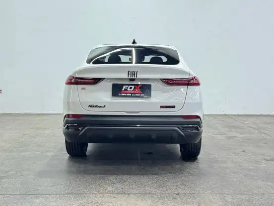 FIAT-FASTBACK-2022