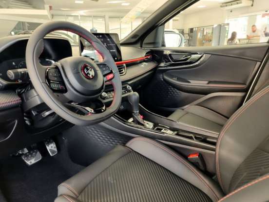 FIAT-FASTBACK-1.3 TURBO 270 FLEX ABARTH AT6 FIAT-FASTBACK-2026