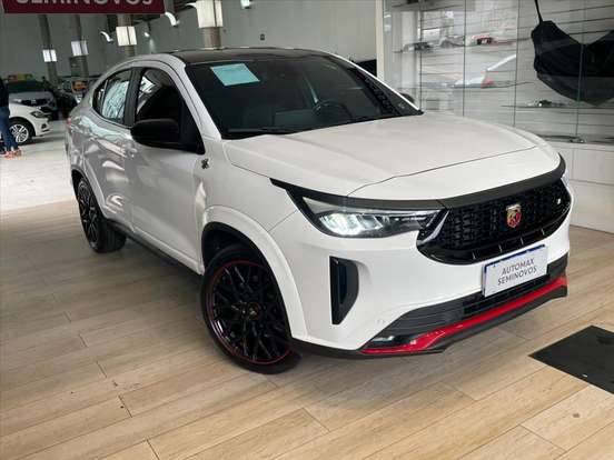 FIAT-FASTBACK-2024