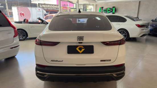 FIAT-FASTBACK-2023