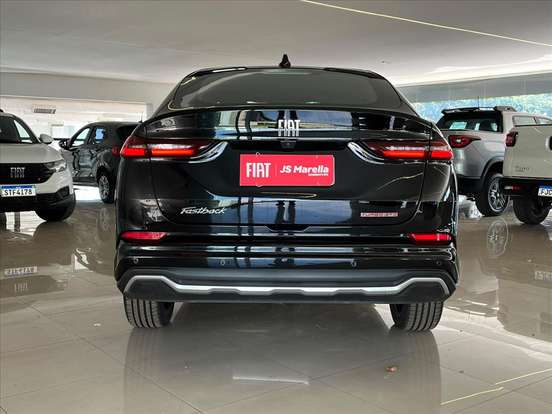 FIAT-FASTBACK-2025
