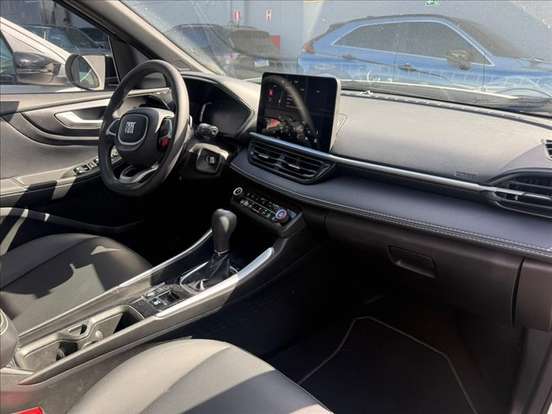 FIAT-FASTBACK-2025
