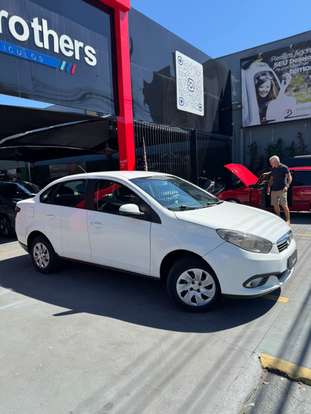 FIAT-GRAND SIENA-2012