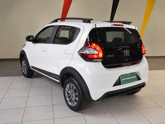 FIAT-MOBI-1.0 EVO FLEX TREKKING MANUAL FIAT-MOBI-2023