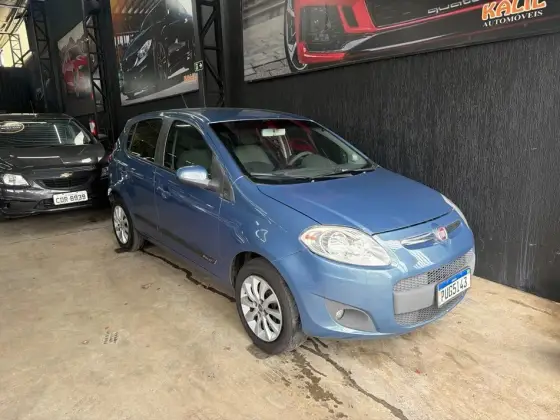 FIAT PALIO 1.6 MPI ESSENCE 16V FLEX 4P AUTOMATIZADO