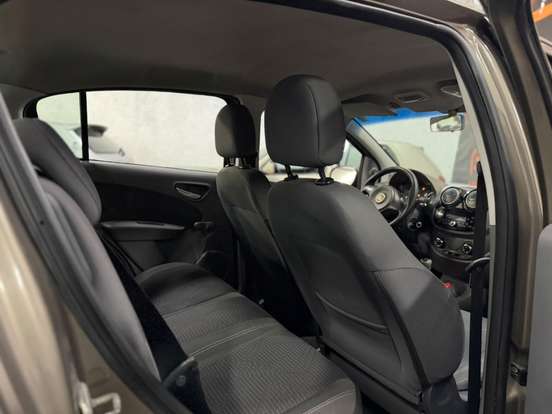 FIAT-PALIO-2014