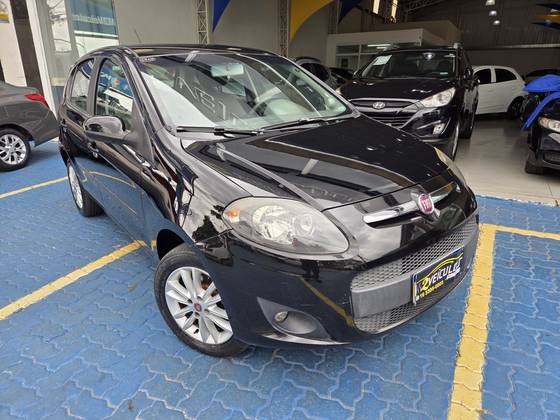 FIAT PALIO 1.6 MPI ESSENCE 16V FLEX 4P AUTOMATIZADO