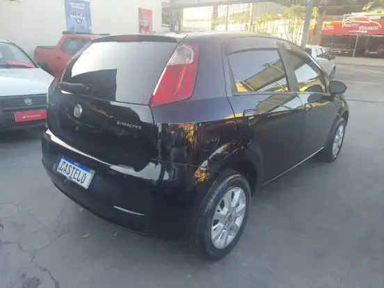 FIAT-PUNTO-2011