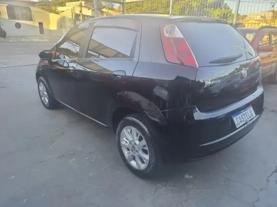FIAT-PUNTO-2011