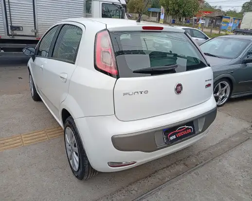 FIAT-PUNTO-1.4 ATTRACTIVE 8V FLEX 4P MANUAL FIAT-PUNTO-2013