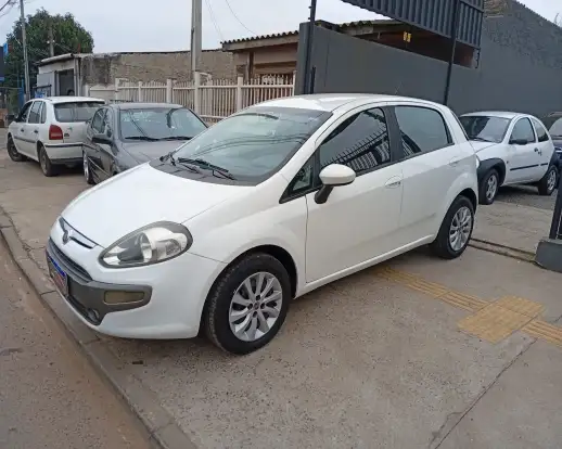 FIAT-PUNTO-2013