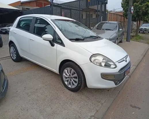 FIAT-PUNTO-2013