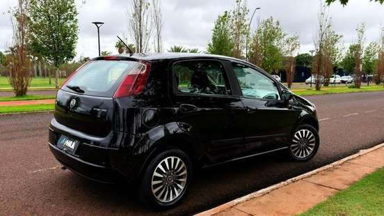 FIAT-PUNTO-2010