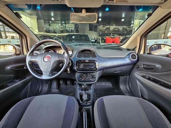 FIAT-PUNTO-2012