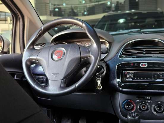 FIAT-PUNTO-2012