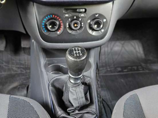FIAT-PUNTO-2012