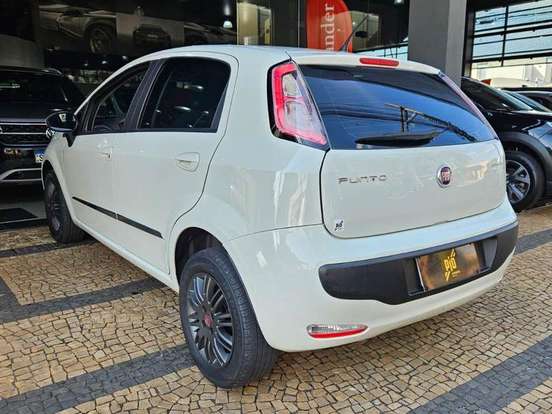 FIAT-PUNTO-2012