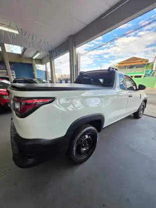 FIAT-STRADA-2024