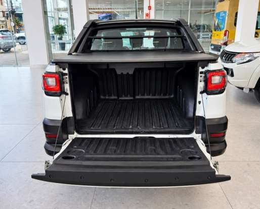 FIAT-STRADA-2024