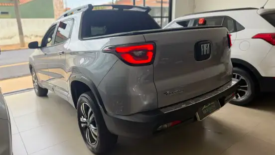 FIAT-TORO-2025
