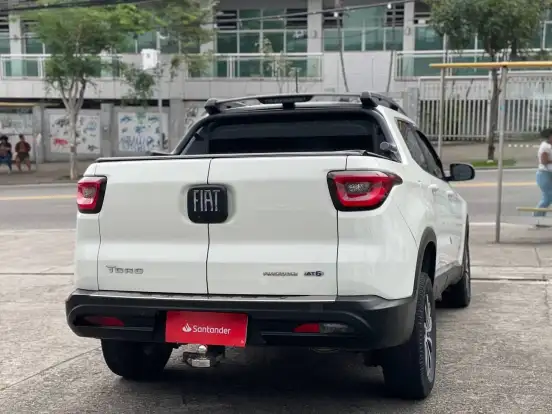 FIAT-TORO-2016