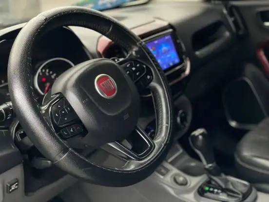FIAT-TORO-2016