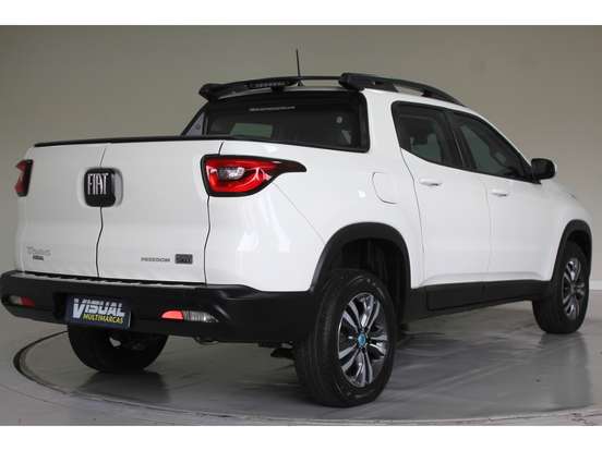 FIAT-TORO-1.3 TURBO 270 FLEX FREEDOM AT6 FIAT-TORO-2023