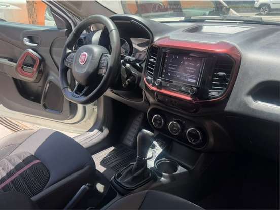 FIAT-TORO-2020