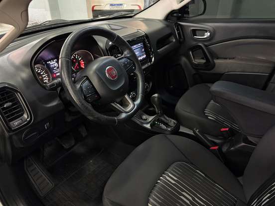 FIAT-TORO-2017