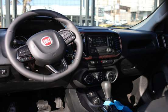 FIAT-TORO-2018