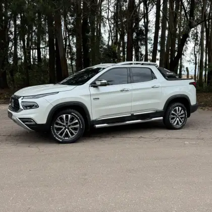 FIAT TORO 2.0 16V TURBO DIESEL RANCH 4WD AT9