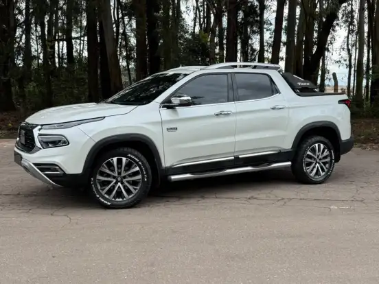 FIAT-TORO-2.0 16V TURBO DIESEL RANCH 4WD AT9 FIAT-TORO-2023