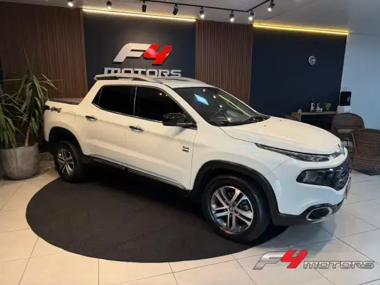 FIAT-TORO-2016